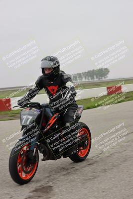 media/Nov-29-2025-TrackDaz (Sat) [[10ae2d9bce]]/Around the Pits/